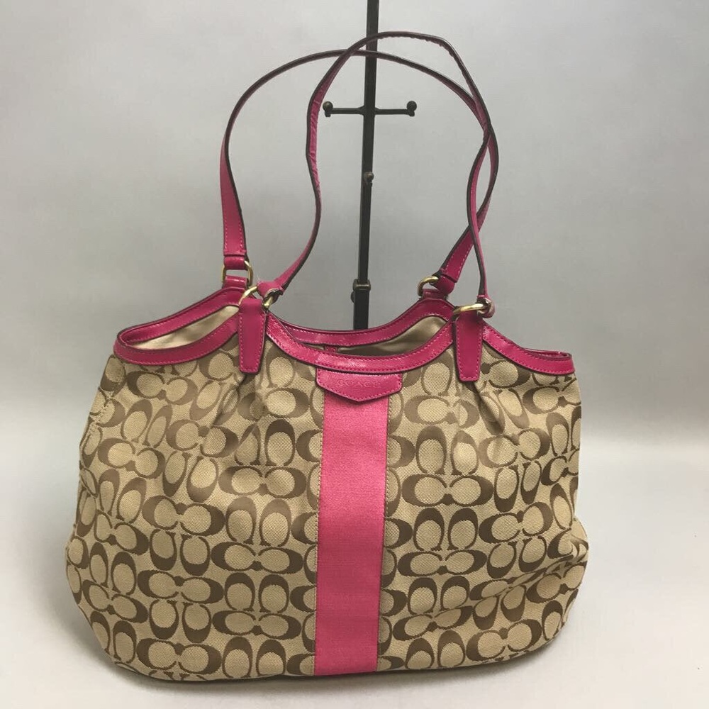 Barbie Pink lined Coach Signature Shoulder Bag D1461-F28503